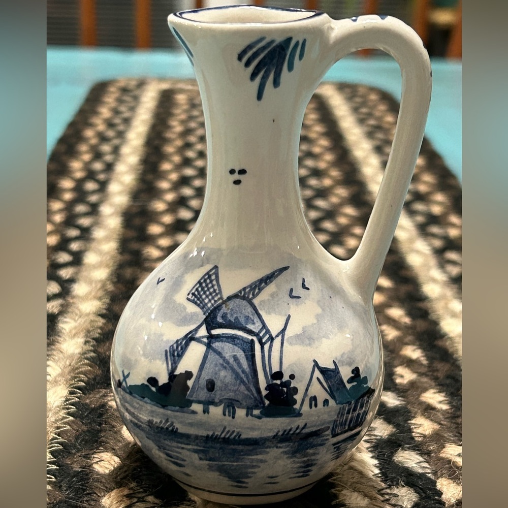 Vtg Delft Blue Hand Painted Creamer or mini vase - home decor